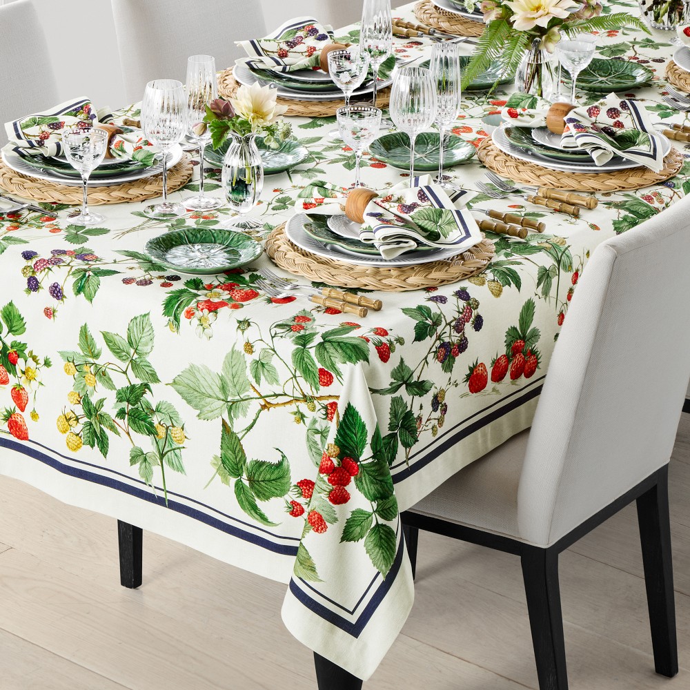 Berry Tablecloth, 70"x108"
