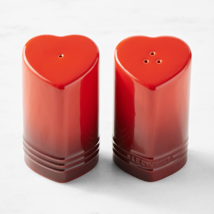 Le Creuset Heart Salt & Pepper Shakers, Cerise