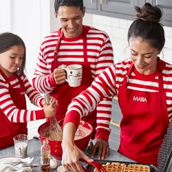 Stylish Homekeeping Aprons for Every Occasion | Williams Sonoma Stylish Homekeeping Aprons for Every Occasion | Williams Sonoma