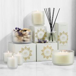 Garden Party Blooming Wisteria Candle