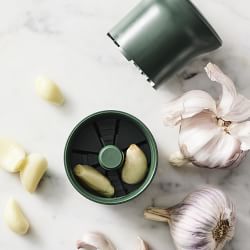 Williams Sonoma Ultimate Garlic Grinder