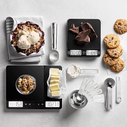 Williams Sonoma Stainless-Steel Ultimate Measuring Cups &amp; Spoons