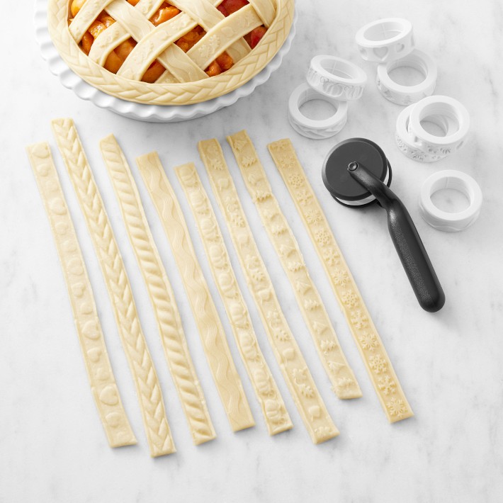 Williams Sonoma Rolling Pie Crust Cutter, Set of 8