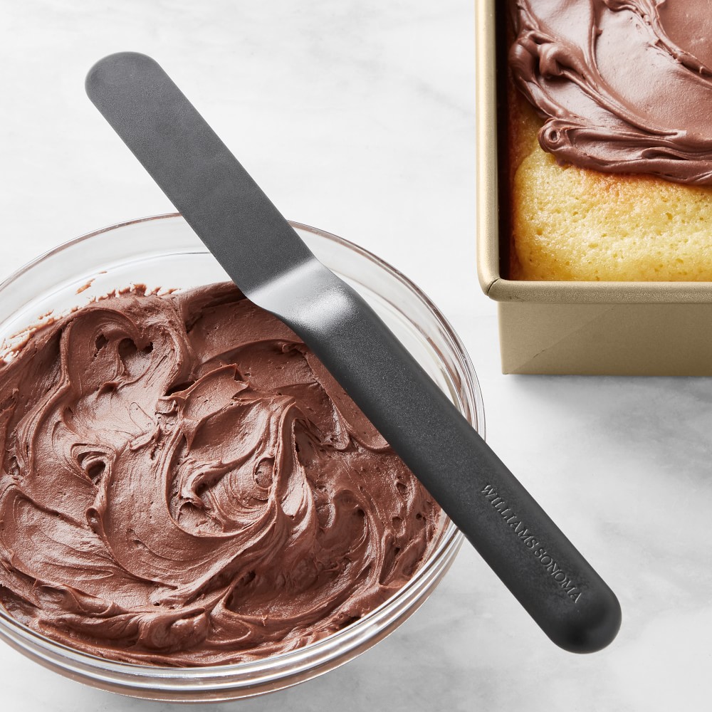 Williams Sonoma Goldtouch® Pro Nylon Offset Icing Spatula, 4"