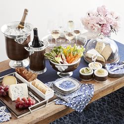 Marlo Thomas x Williams Sonoma Blue Floral Appetizer Plates, Set of 4