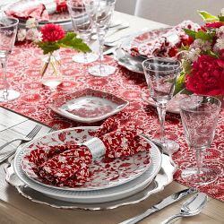 Marlo Thomas Red Collection