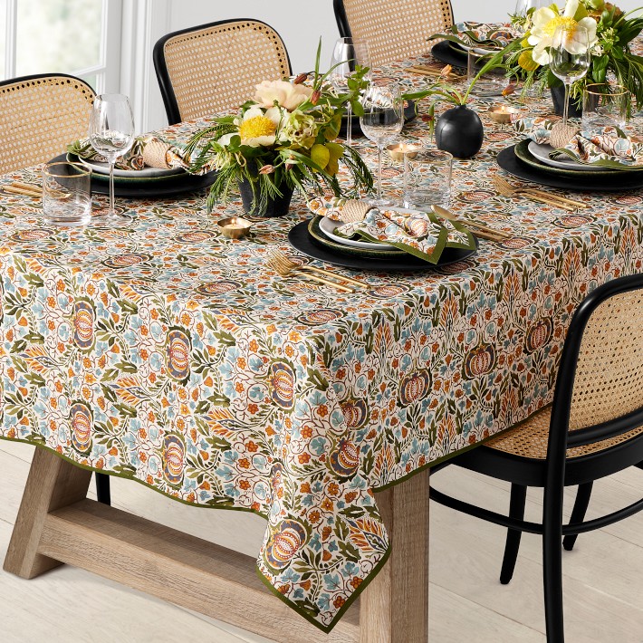 Williams sonoma table cloths discount