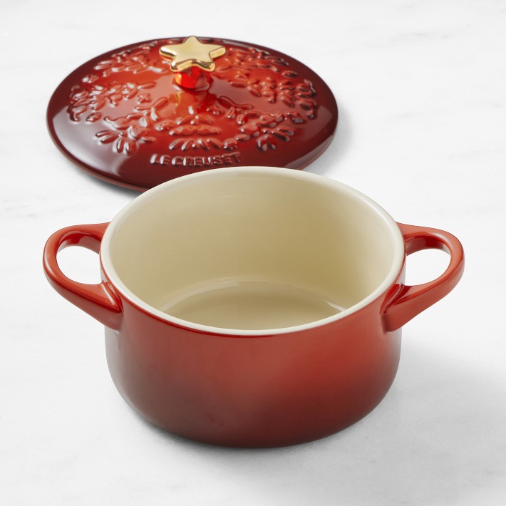 Le Creuset Noel Mini Cocotte with Star Knob, 24-Oz