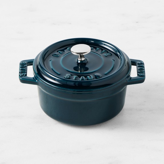 STAUB LA COCOTTE 4 1/4 QT 鍋 New In Box Staub 4 qt Cast Iron