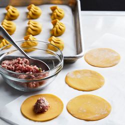 Williams Sonoma Traditionaltouch&#8482; Corrugated Half Sheet Pan