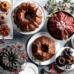 Nordic Ware Nonstick Cast Aluminum Anniversary Bundt&#174; Pan