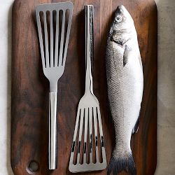Williams Sonoma Signature Stainless Steel Fish Turner