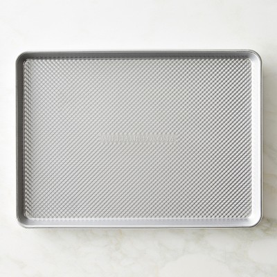 Williams Sonoma Traditionaltouch&#8482; Corrugated Half Sheet Pan