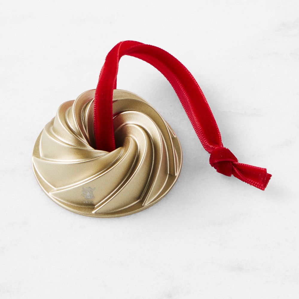 Nordic Ware Heritage Bundt Ornament