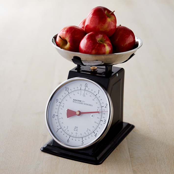 Williams Sonoma Vintage Kitchen Scale, Black
