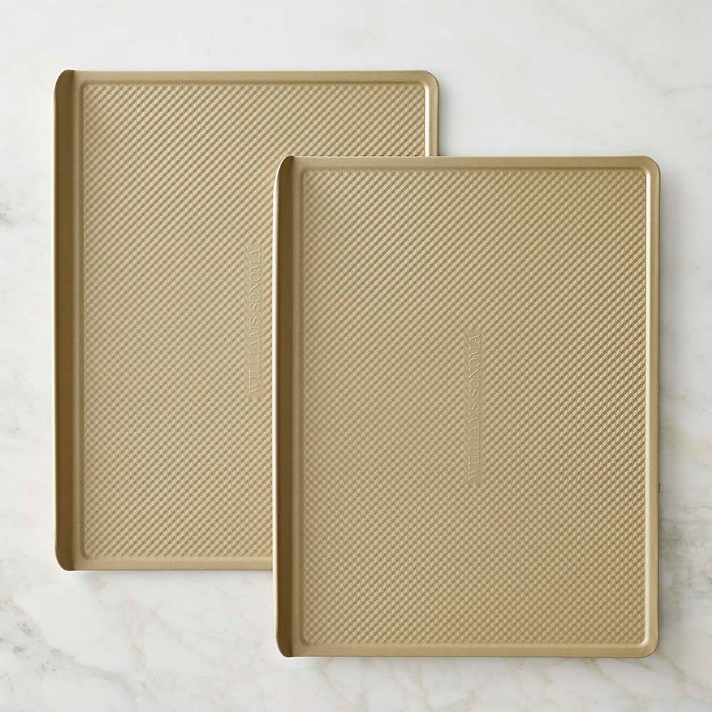 Williams Sonoma Goldtouch® Pro Nonstick Corrugated Cookie Sheet