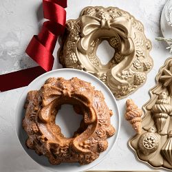 Nordic Ware Nonstick Cast Aluminum Holiday Wreath Bundt&#174; Pan
