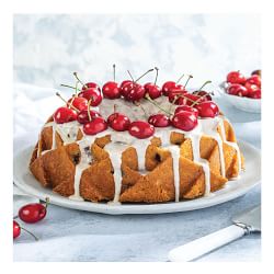 Brian Hart Hoffman: The Bundt Collection Cookbook + Bundt Pan