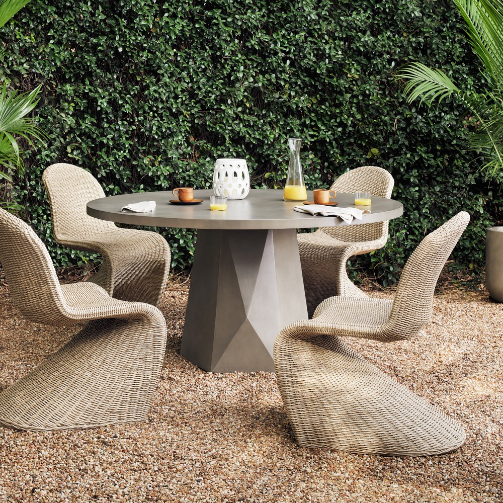 Saldana Round Outdoor Dining Table (60&quot;)