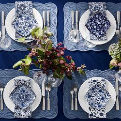 Marlo Thomas x Williams Sonoma Tablecloth