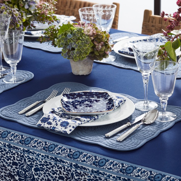 Marlo Thomas x Williams Sonoma Tablecloth