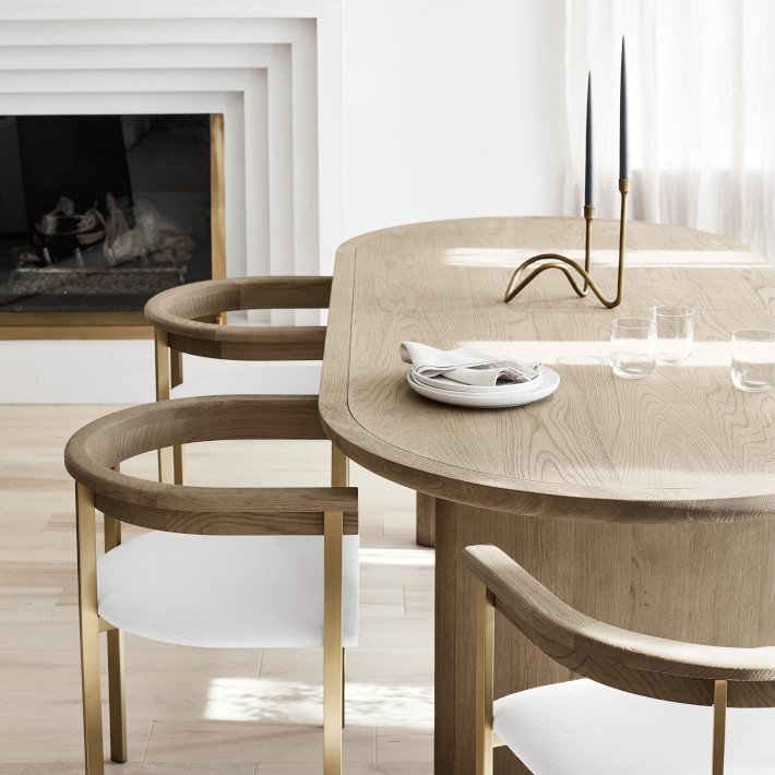 Radius Oval Dining Table &amp; Tulip Dining Chairs