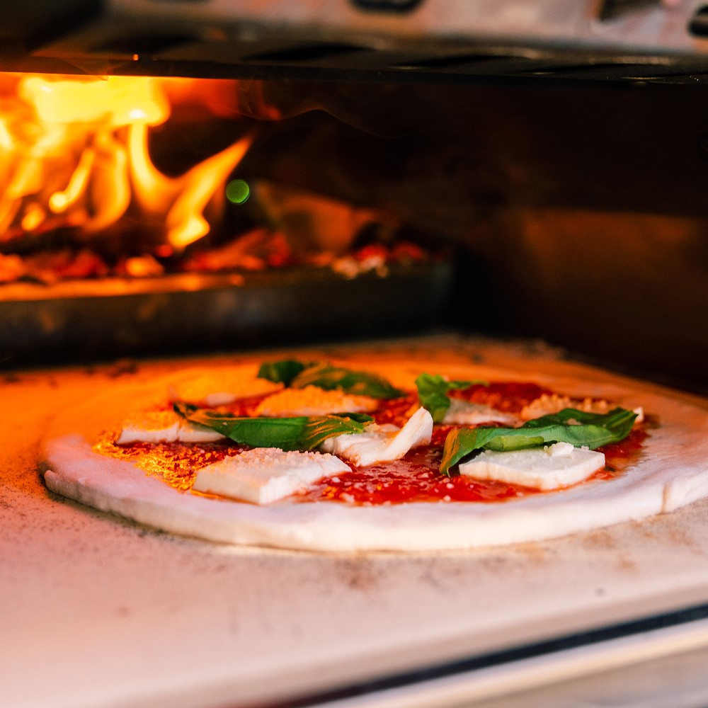 Karu 16 Multi-Fuel Pizza Oven - Thumbnail 5