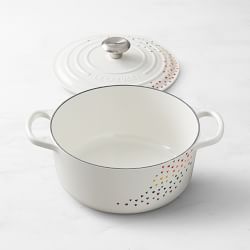 Le Creuset Signature Enameled Cast Iron Round Dutch Oven, 4 1/2-Qt., L'OVEn