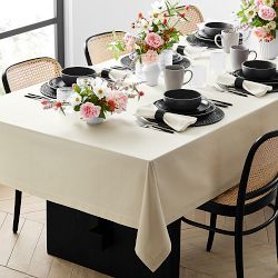 Tablecloths Designed by Williams Sonoma | Williams Sonoma