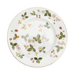 Wedgwood Wild Strawberry 5-Piece Dinnerware Set