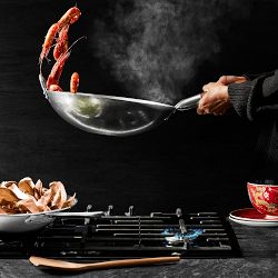 Williams Sonoma Traditional Carbon Steel Flat-Bottom Wok, 14&quot;