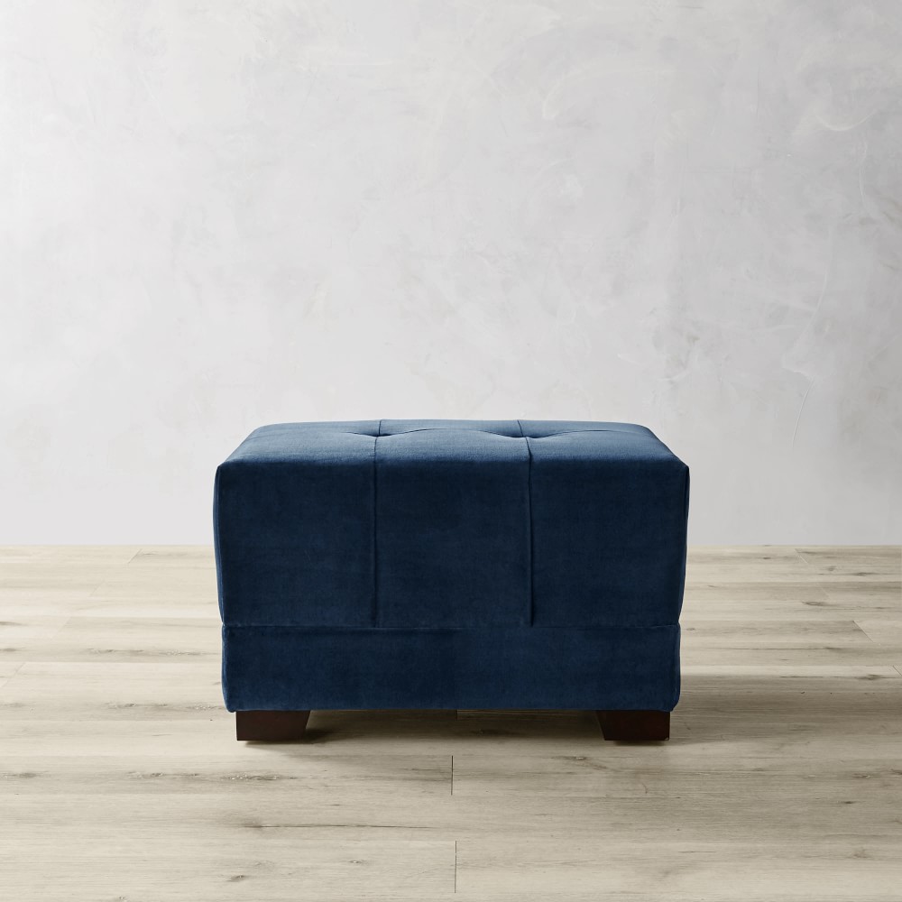 Cavallo Ottoman (27.5&quot;)