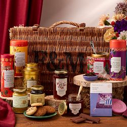 Fortnum &amp; Mason Christmas Express Gift Hamper