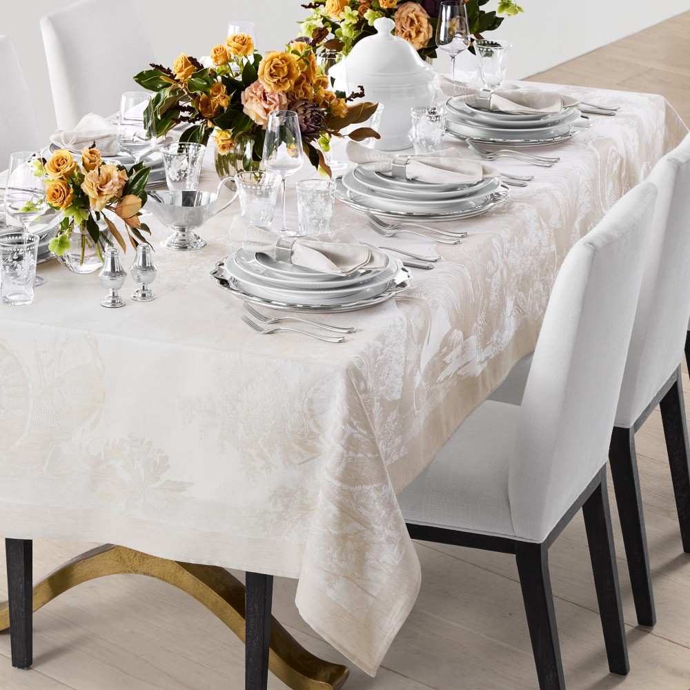 Turkey Jacquard Tablecloth, 70"x108"