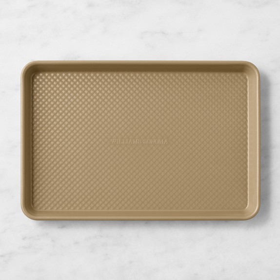 Williams Sonoma Goldtouch® Pro Nonstick Corrugated Jelly Roll Pan