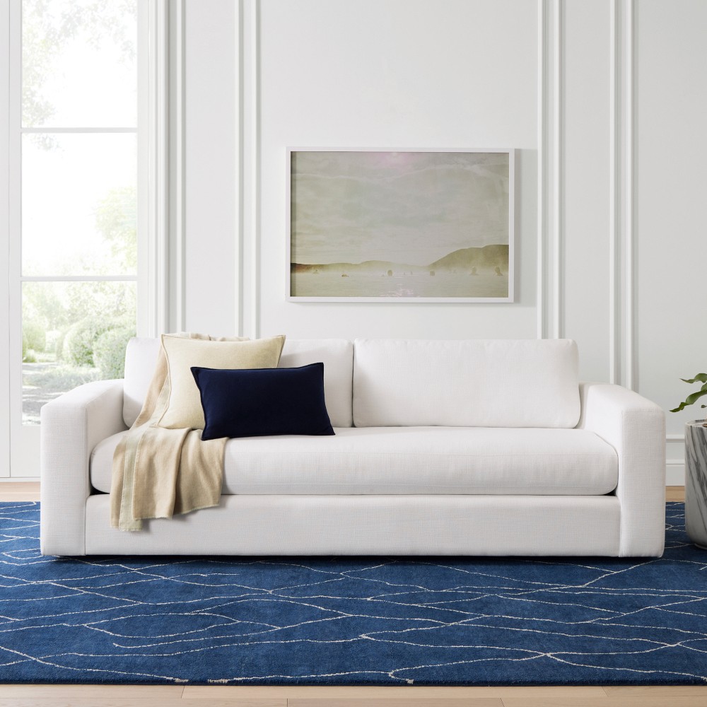Carlton Curve Sofa (84&quot;-108&quot;)