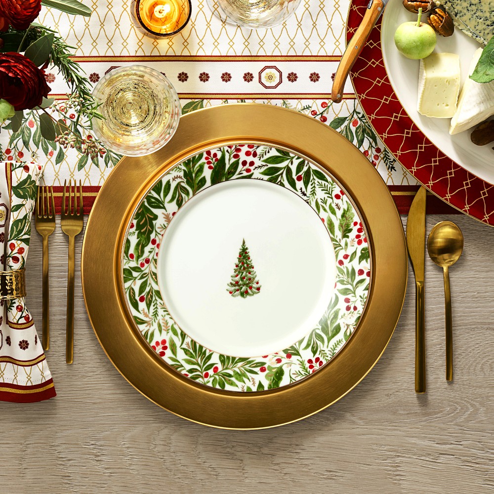 Noel Dinner Plates