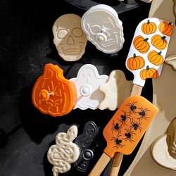 Williams Sonoma Halloween Impression Cookie Cutters, Set of 22