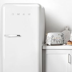 SMEG 50's Style Retro FAB 28 Refrigerator with Ice Compartment