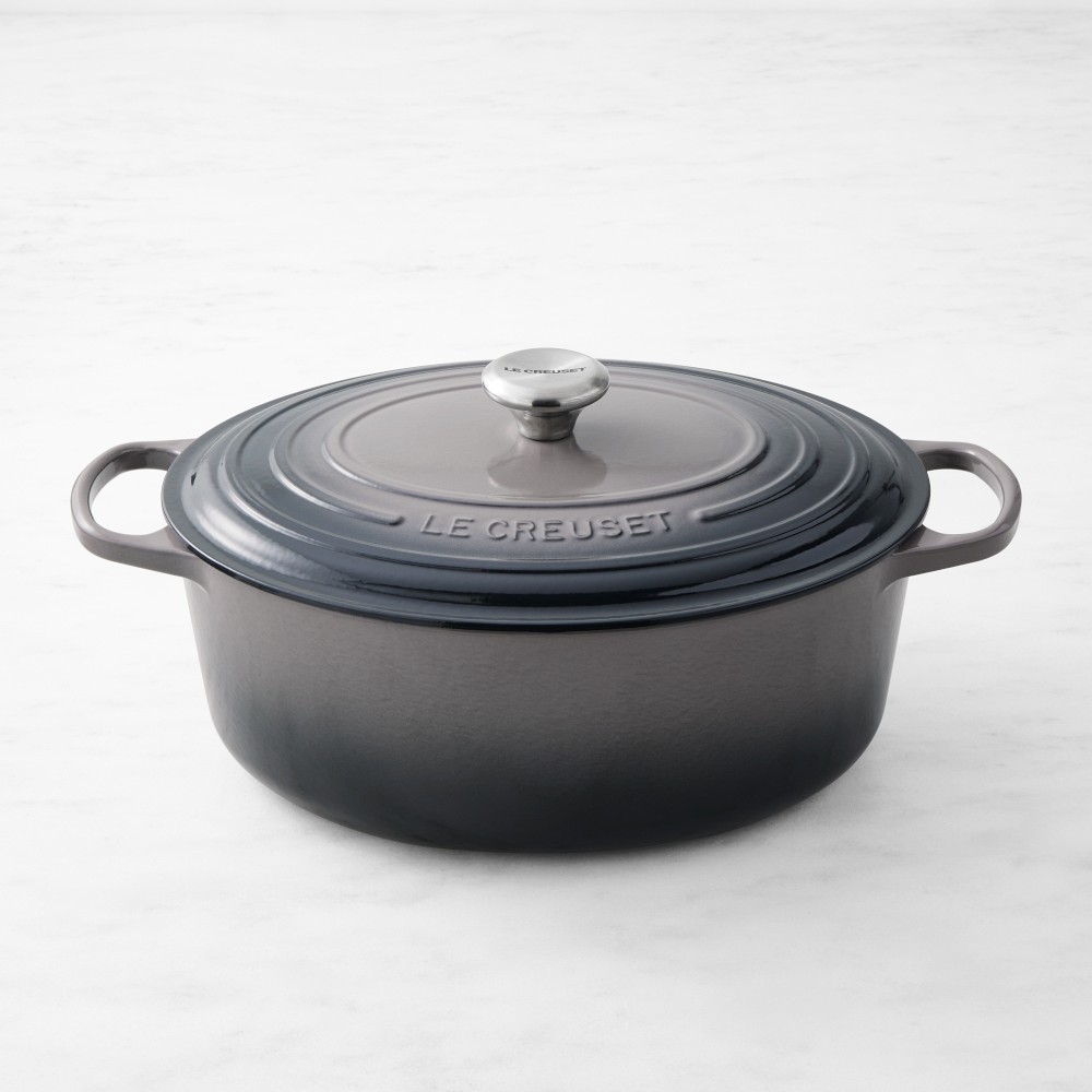 Le Creuset Signature Enameled Cast Iron Oval Dutch Oven, 8-Qt.
