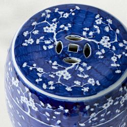 Avery Outdoor Accent Table (13&quot;)