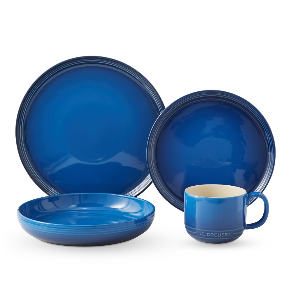 Le Creuset San Francisco Coupe 16-Piece Dinnerware Set (with pasta bowl)