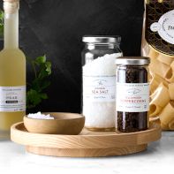 Salt & Pepper image