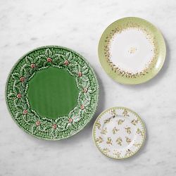 Bordallo Pinheiro Holly Berry Dinner Plates