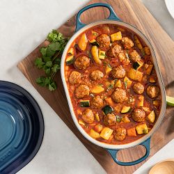 Le Creuset Signature Enameled Cast Iron Covered Oval Casserole, 3 3/4-Qt.