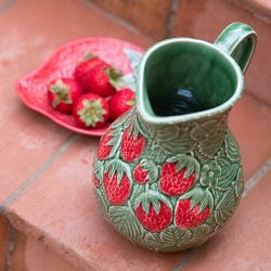 Bordallo Pinheiro Strawberries Olive Dish