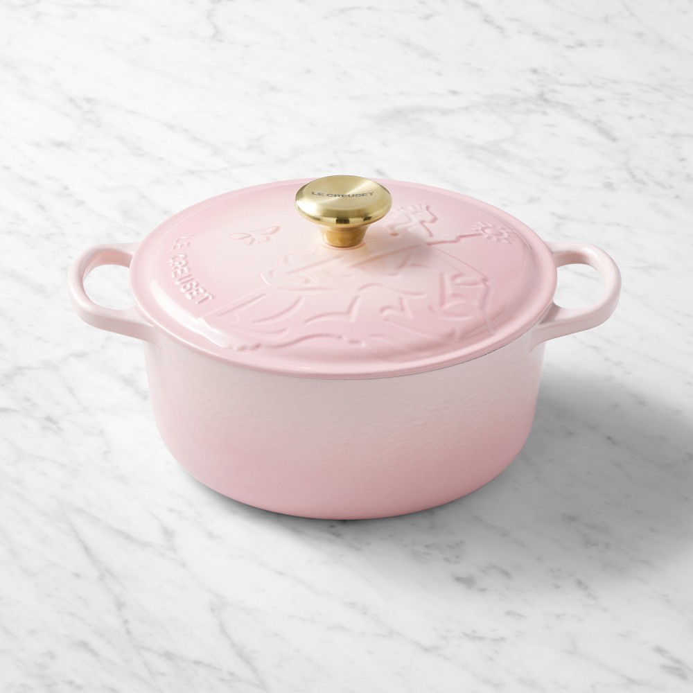 Le Creuset Signature Enameled Cast Iron Round Dutch Oven, 4 1/2-Qt., Glinda