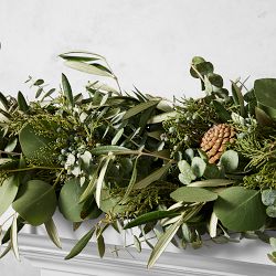 Jeff Leatham x Williams Sonoma Sonoma Winter Classic Live Wreath &amp; Garland