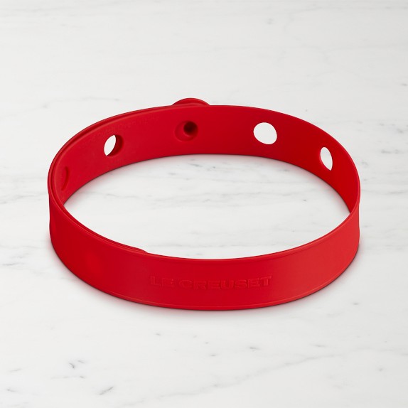 Le Creuset Silicone Travel Latch