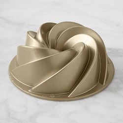 Nordic Ware Nonstick Cast Aluminum Small Heritage Bundt&#174; Cake Pan